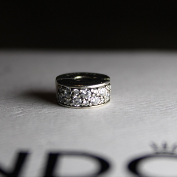 Pandora Jewelry - Pandora Clear Pavé Clip Charm